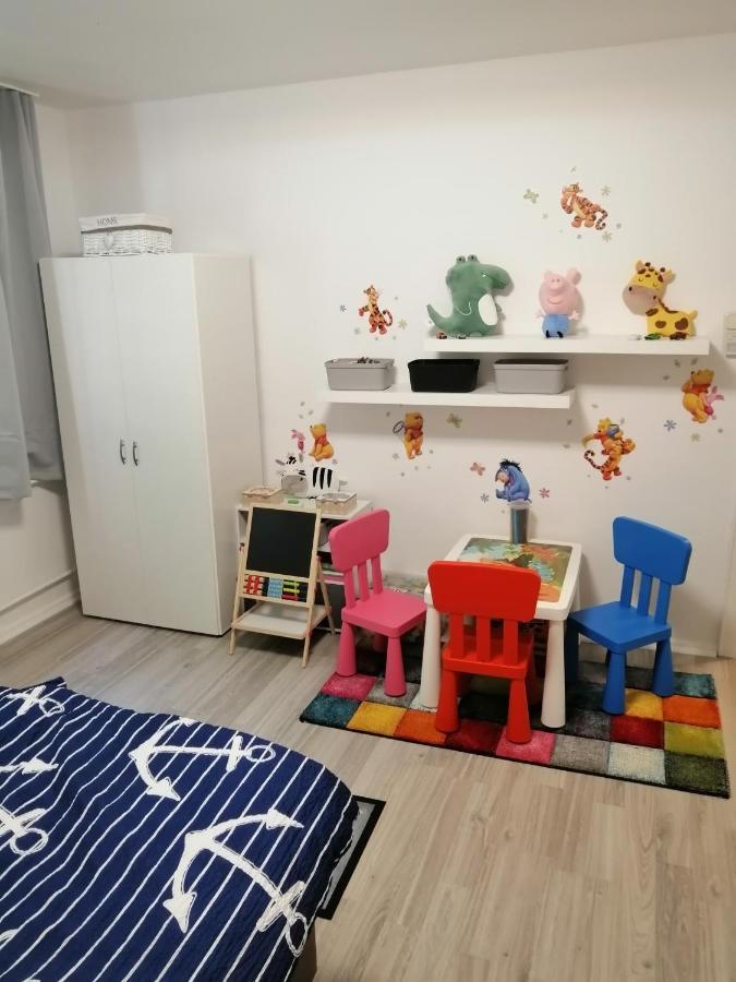 Familien Fewo Wohnung 1 Mit Kinder Spielecke Erdgeschoss An Der Muehle Am Wochenmarkt Bremerhaven Exterior foto